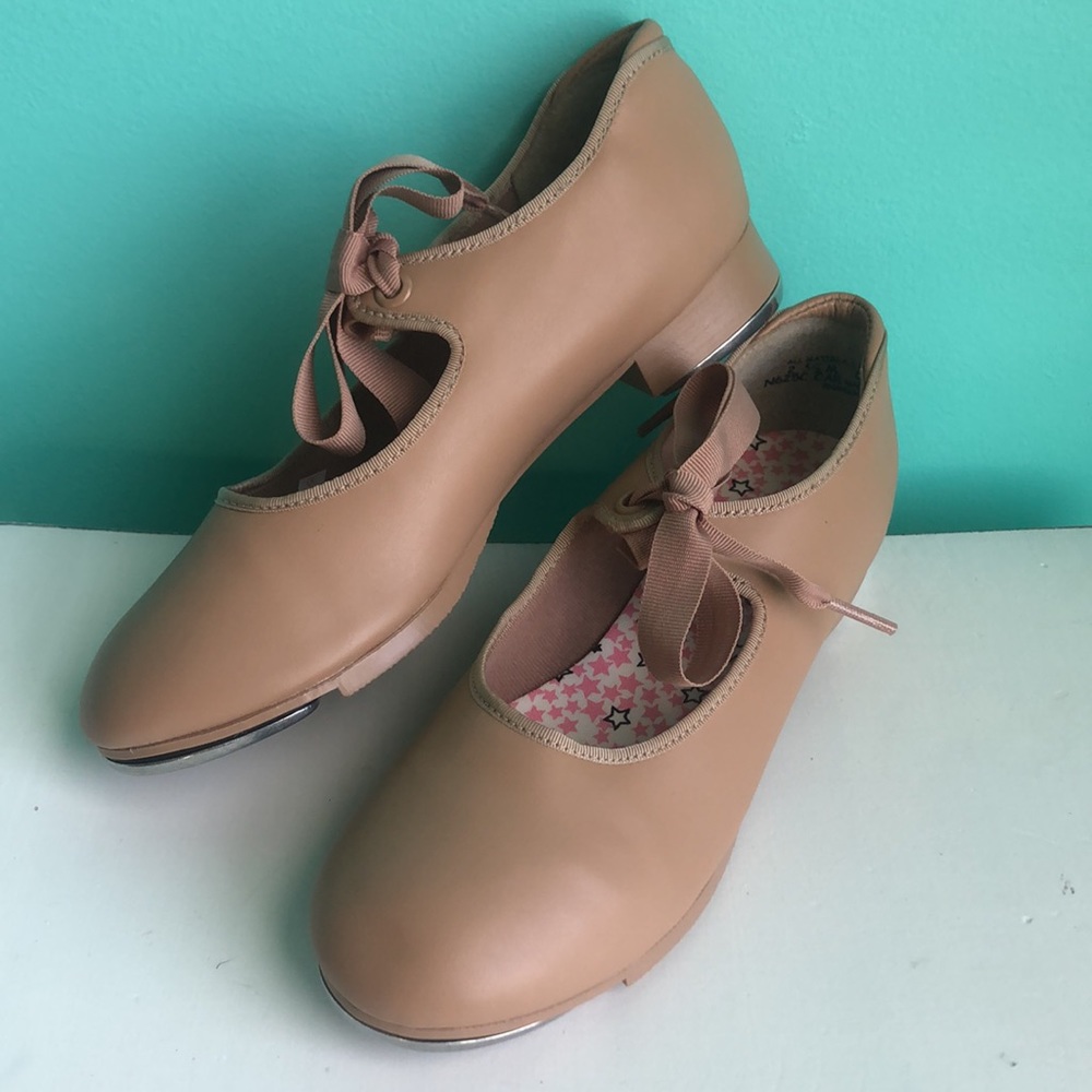 Capezio Jr. Tyette Tap Shoe Size 2 1/2